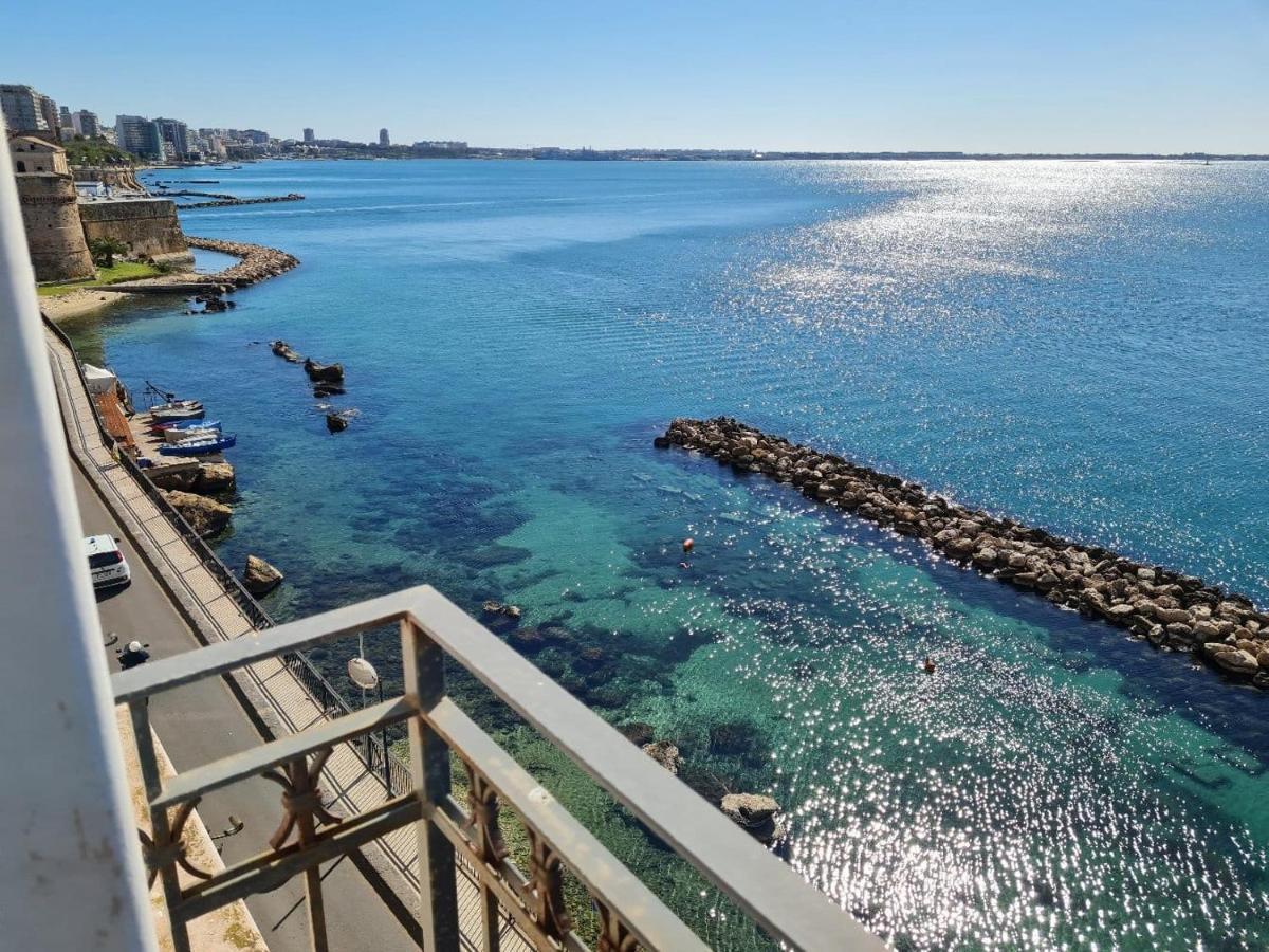 Bed and Breakfast Baja Delle Sirene Taranto Exterior foto